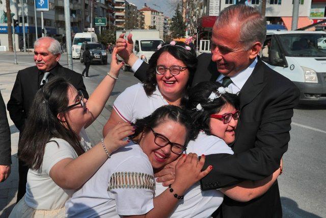 Başkan Zolan: “Gelecek yıl Down Sendromlular gününü daha coşkulu kutlayacağız”