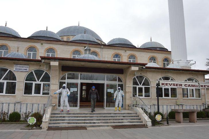 Havza’da camilerde dezenfekte çalışması G2