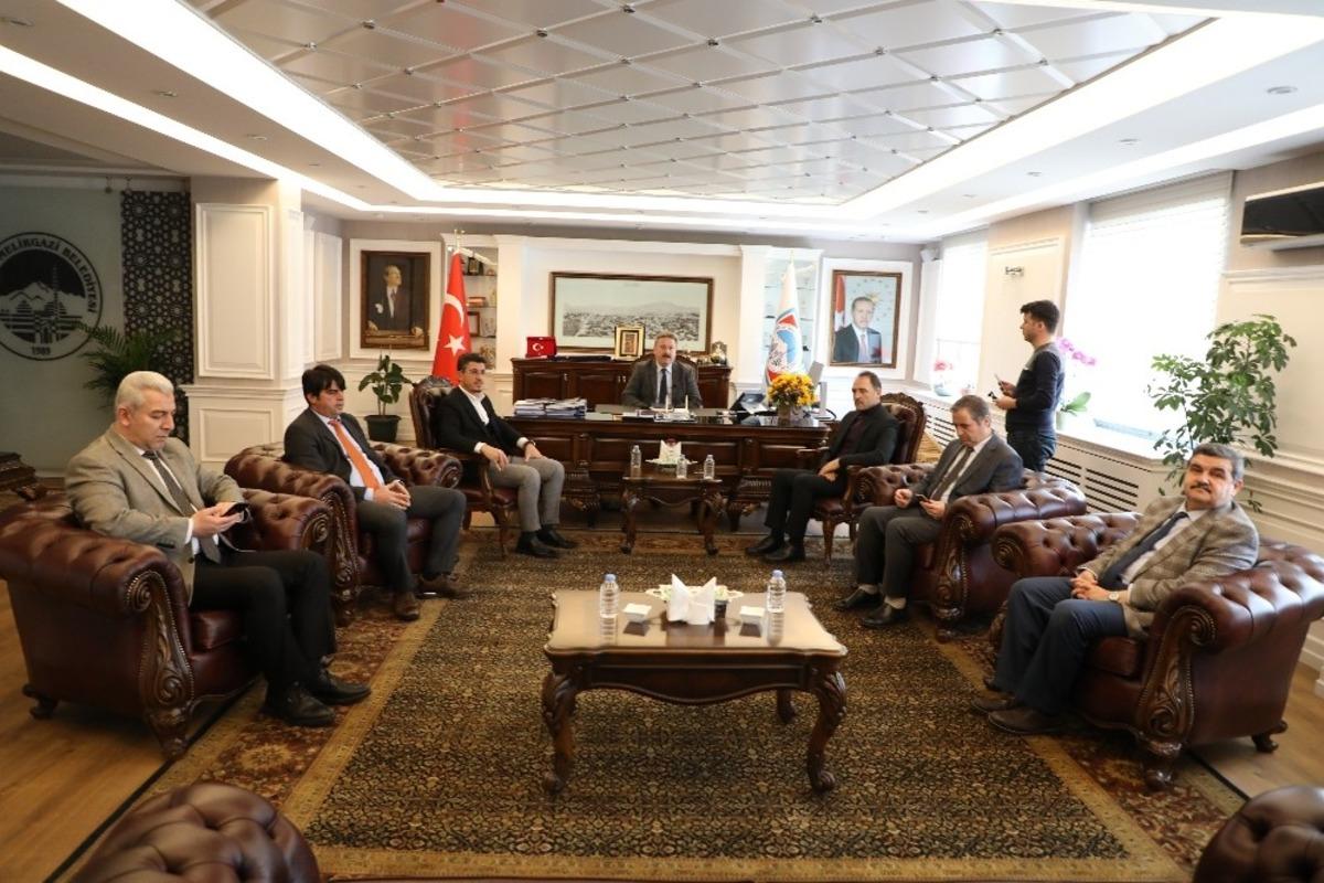 Başkan Palancıoğlu: &ldquo;Mira&ccedil; gecesi nefis muhasebesi i&ccedil;in bir fırsattır&rdquo;