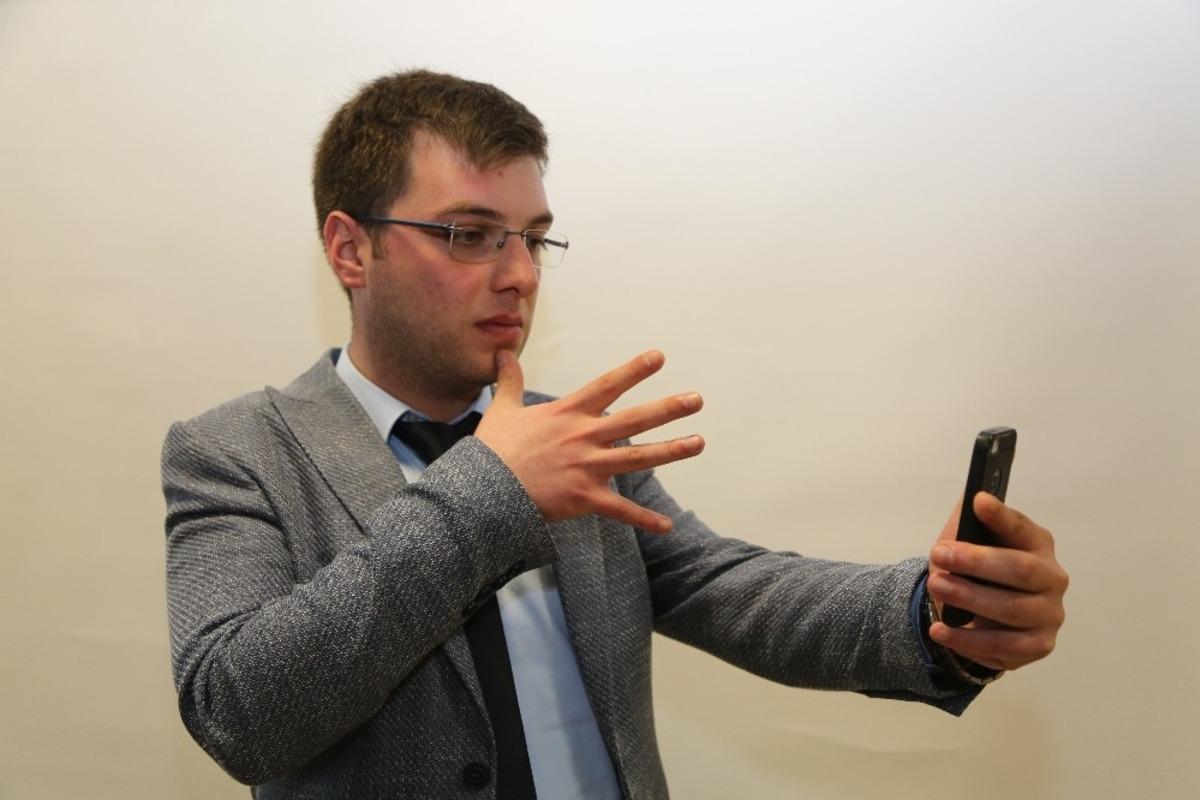 Atakum&rsquo;da işitme engellilere g&ouml;r&uuml;nt&uuml;l&uuml; alışveriş desteği