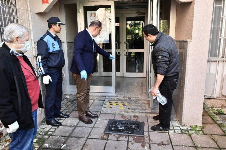 Beylikdüzü’nün 5 bin apartmanına dezenfektan paspas G2