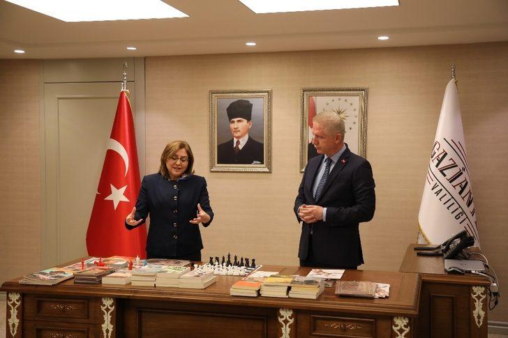 Okuma kampanyasına Fatma Şahin’den dev destek G1