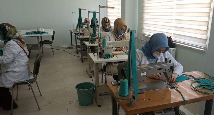 Adapazarı Halk Eğitim Merkezi maske üretimine başladı G5
