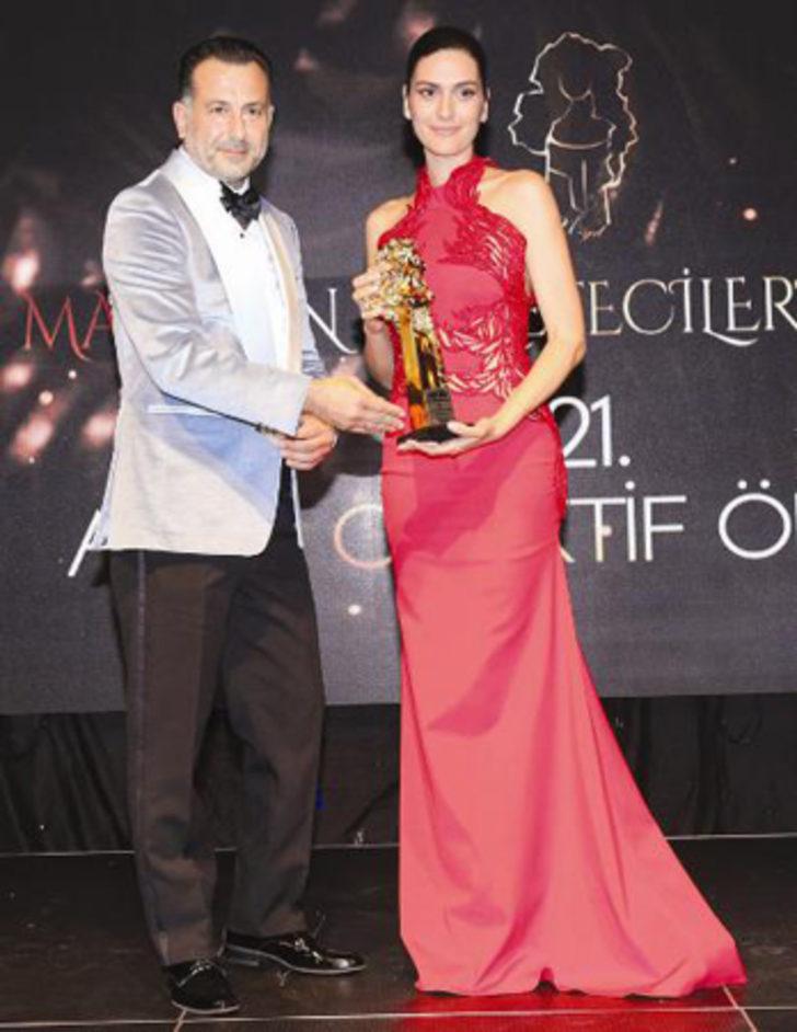 Bergüzar Korel geceye damga vurdu G3