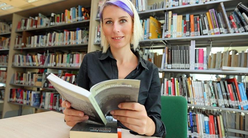 “Keyifli, eğlenceli, umut veren filmler izleyin”