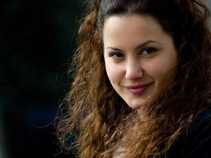 Yıldız Asyalı'ya hapis cezası G4