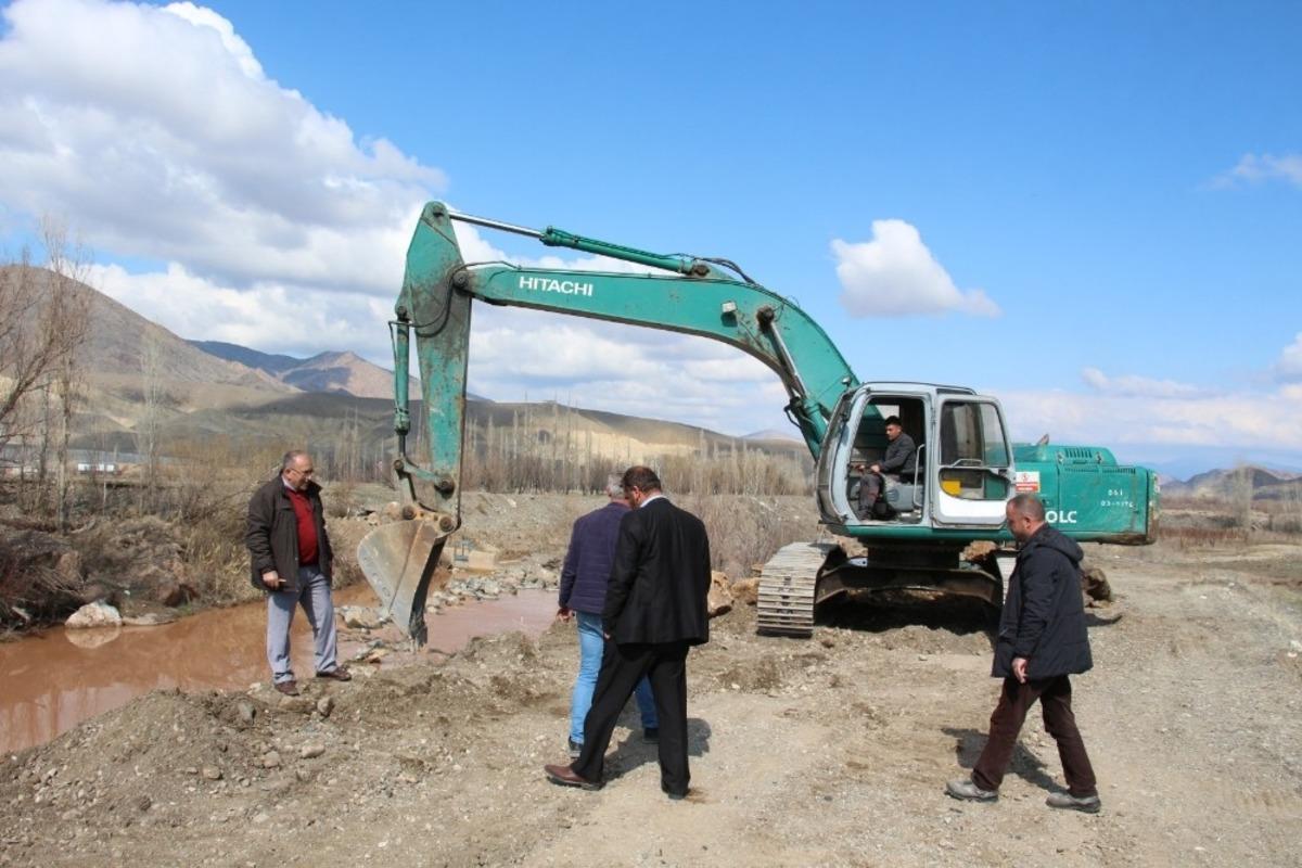Erzurum DSİ B&ouml;lge M&uuml;d&uuml;rl&uuml;ğ&uuml; &ccedil;alışmalarına devam ediyor
