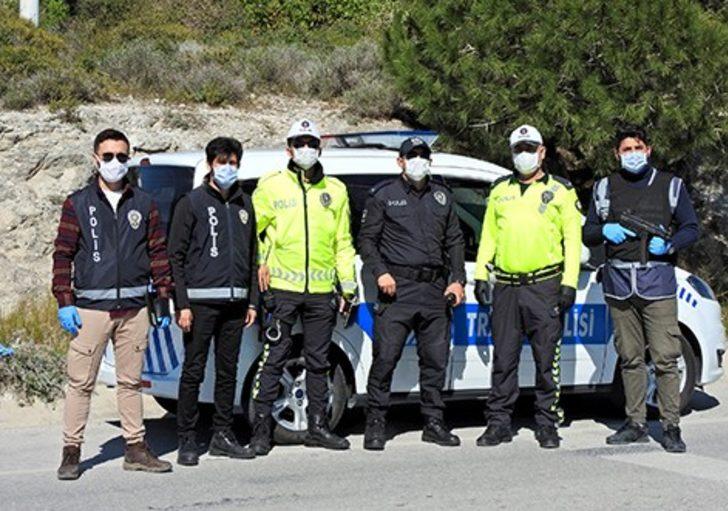 Çeşme polisinden virüs önlemli kontrol G2