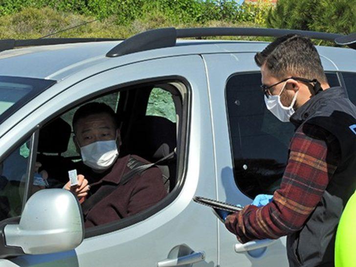 Çeşme polisinden virüs önlemli kontrol G4
