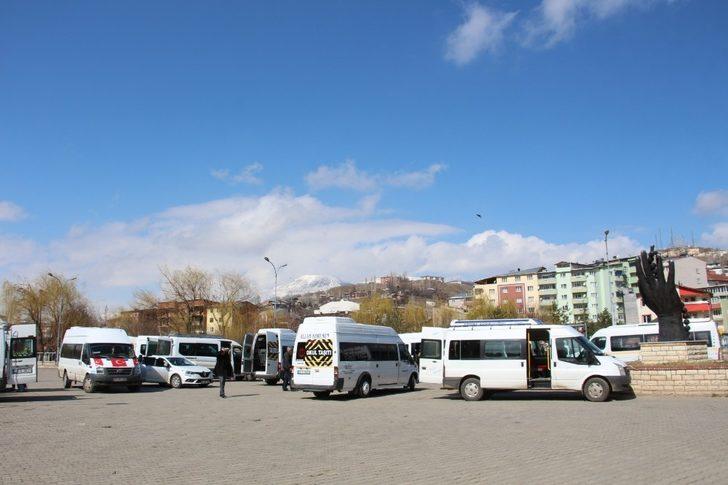 Toplu taşıma araçları dezenfekte edildi G3