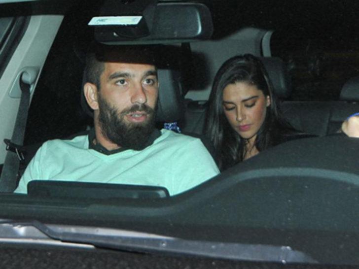 Arda Turan ve Aslıhan Doğan evleniyor G4