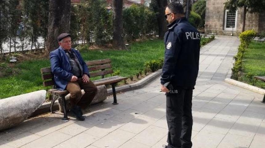 Polislere '64 yaşındayım' dedi, 69 yaşında çıktı