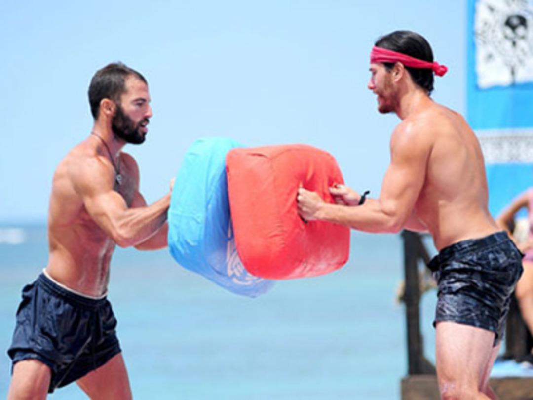 Turabi'nin karizması fena &ccedil;izildi