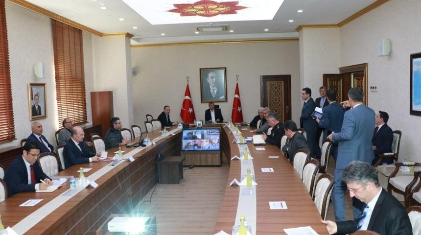 Kırıkkale’de 65 yaş üstü insanların ihtiyaçları için 40 ekip görevde