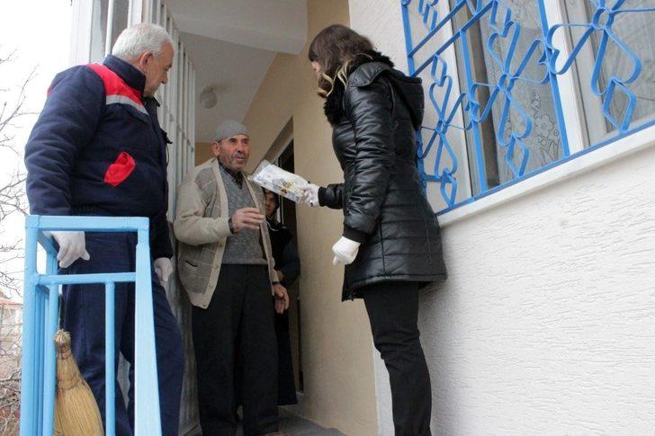 Emirdağ’da dezenfekte çalışmaları tüm hızıyla devam ediyor G5