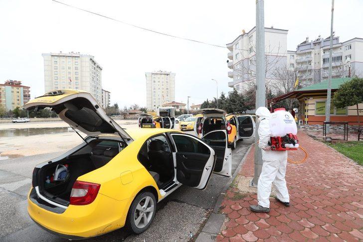Şahinbey’deki taksiler ve taksi durakları dezenfekte edildi G1
