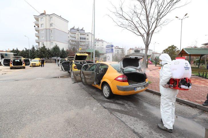 Şahinbey’deki taksiler ve taksi durakları dezenfekte edildi G4