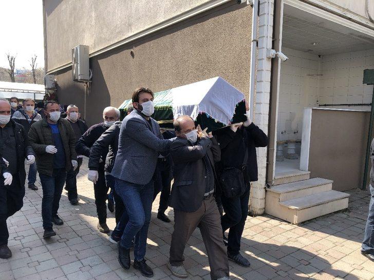 Kılıçdaroğlu’nun kardeşi Fikriye Dalgıç son yolculuğuna uğurlandı! Kılıçdaroğlu cenazeye katılmadı G1