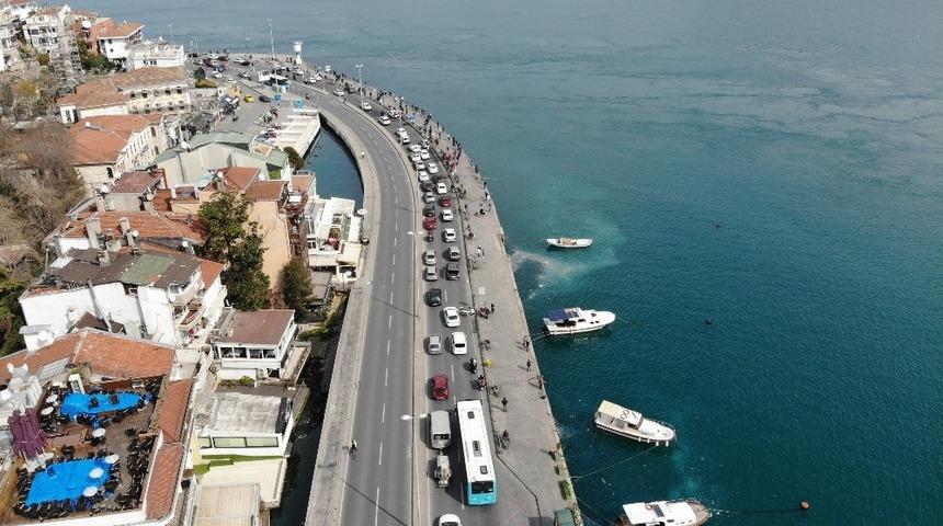 İstanbullular koronavirüs uyarılarına rağmen boğaza akın etti