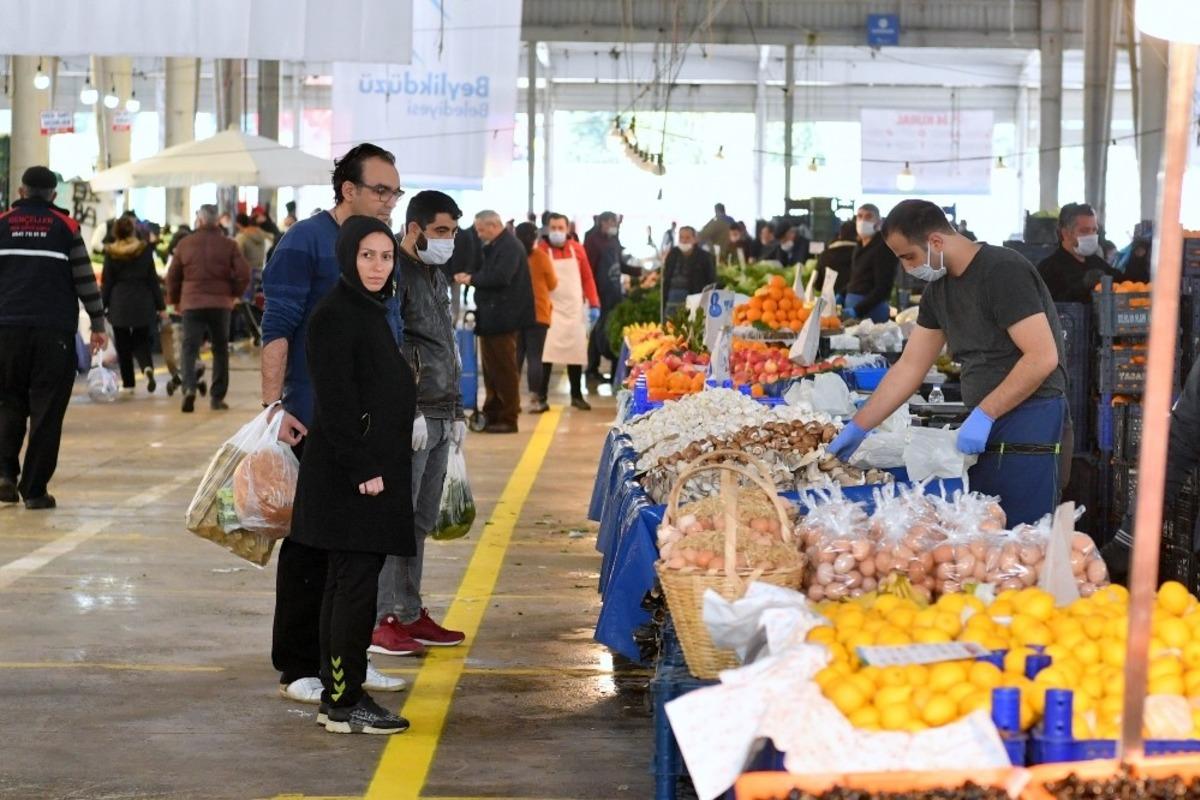 Beylikd&uuml;z&uuml;&rsquo;nde pazarda sadece gıda satışı olacak