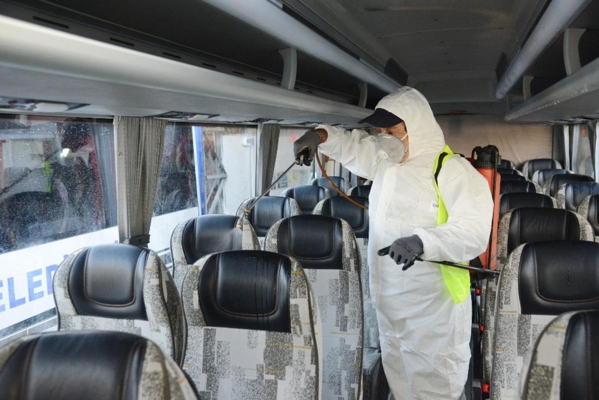 Bah&ccedil;elievler&rsquo;de dezenfeksiyon &ccedil;alışmaları aralıksız devam ediyor