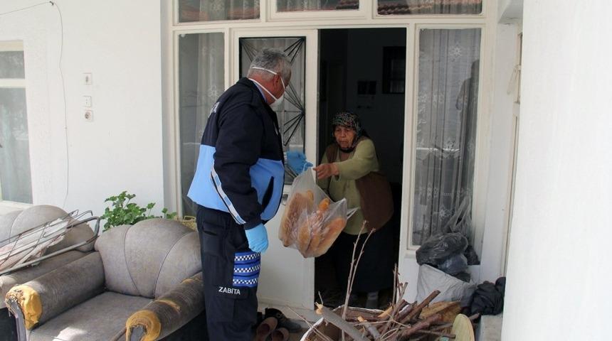 Ula Belediyesi yaşlılar ve kronik hastalar i&ccedil;in iş başında
