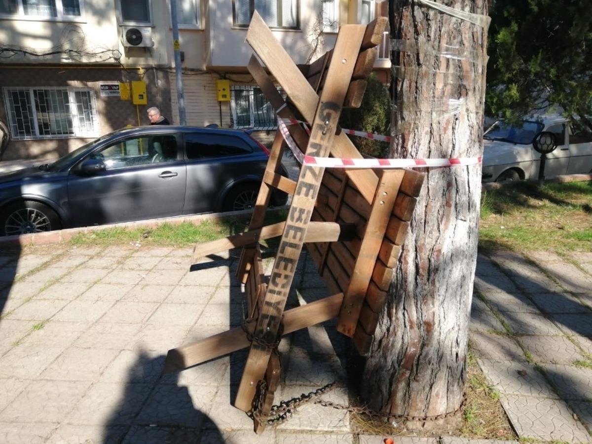 Gerze&rsquo;de banklar oturmaya kapatıldı