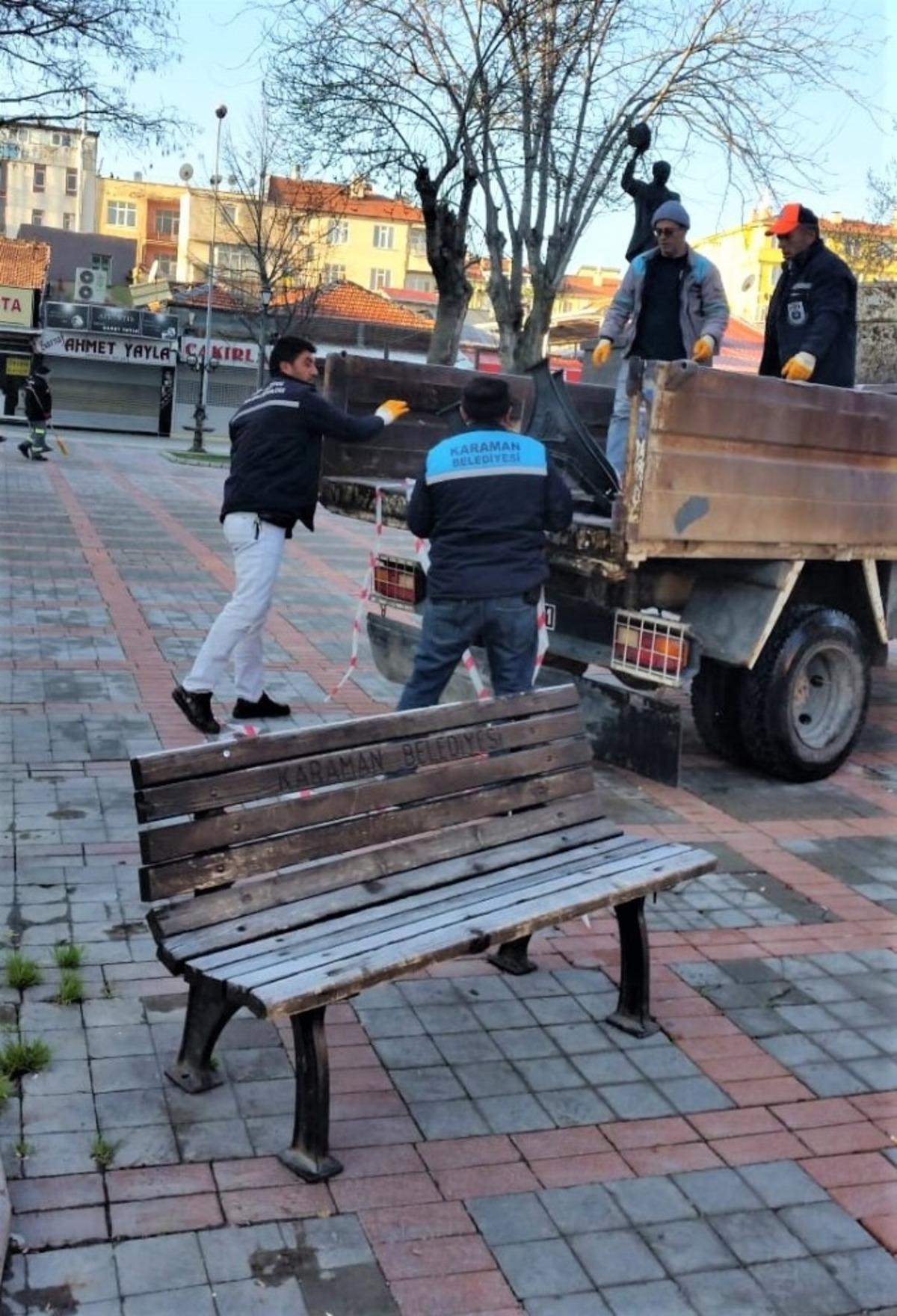 Karaman&rsquo;da parklardaki oturma bankları kaldırıldı