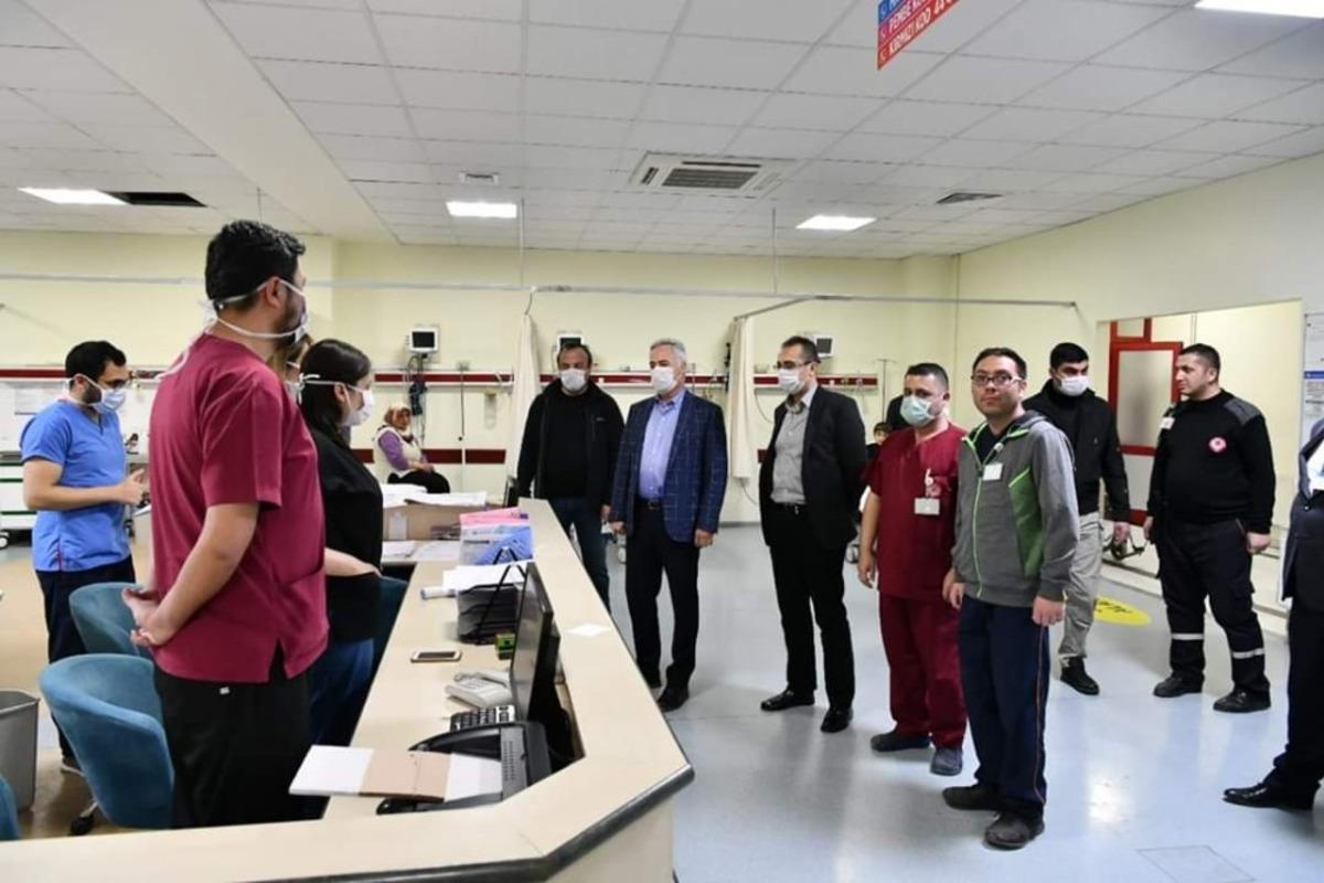 Vali Seymenoğlu Korona vir&uuml;s  &ouml;nlemlerini Yerinde İnceledi