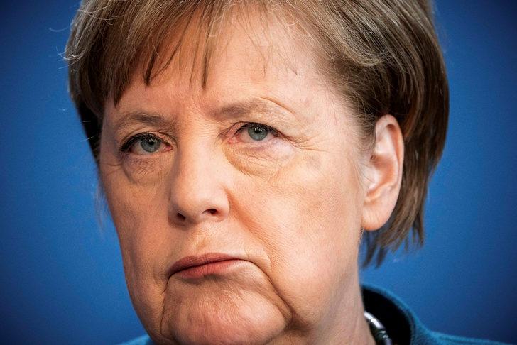 Son dakika: Almanya Başbakanı Angela Merkel koronavirüs nedeniyle kendisini karantinaya aldı