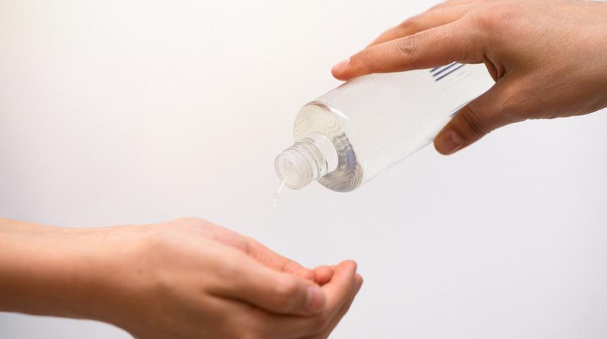 Kolonya firmasından uyarı: Sahte kolonya k&ouml;r edebilir, &ouml;l&uuml;me yol a&ccedil;abilir