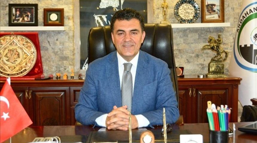 Başkan Demir&acute;den &lsquo;Evde kal&acute; &ccedil;ağrısı