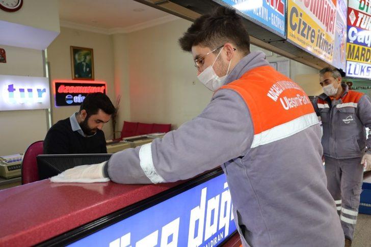 Kocaeli Şehirlerarası Otobüs Terminali günde iki kez dezenfekte ediliyor G3