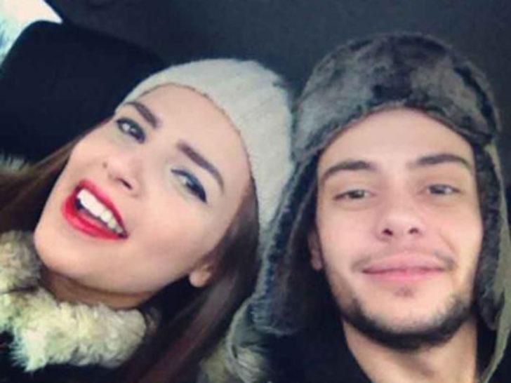 Genç kızlar, Rüzgar Erkoçlar'a rahat vermiyor G5