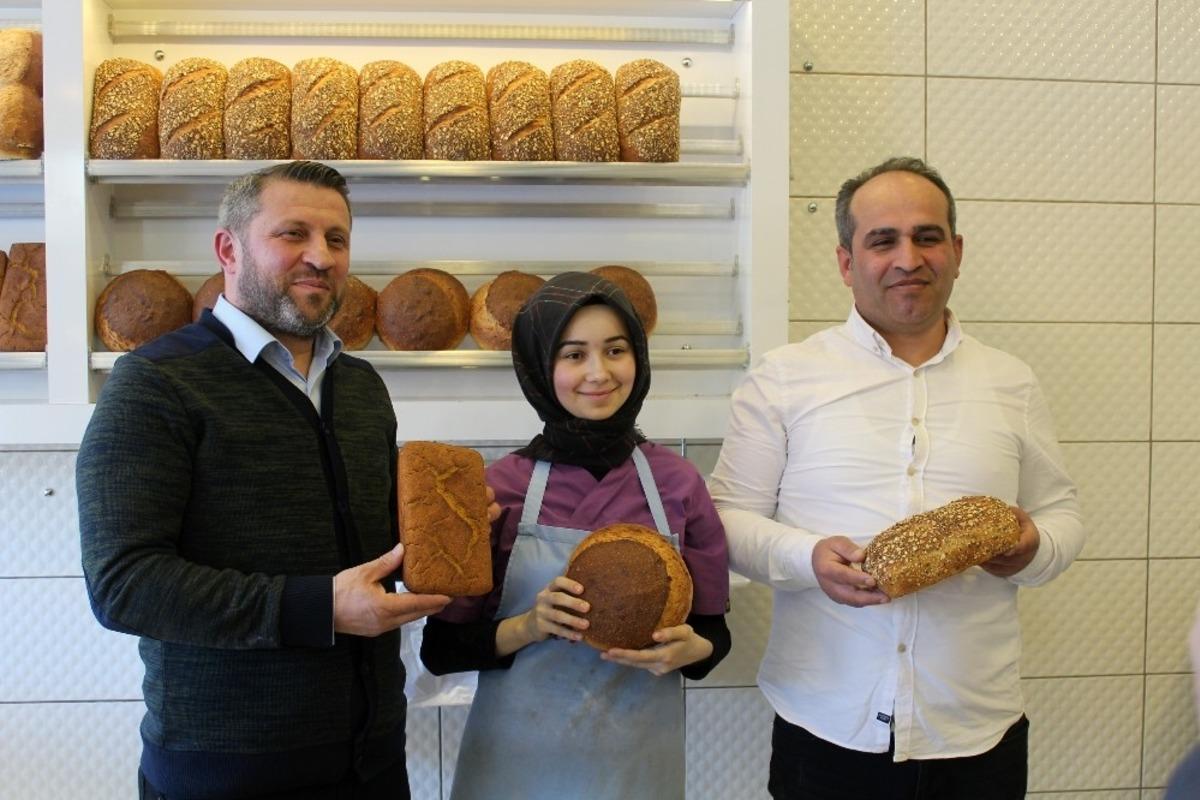 Ekşi mayalı ekmek hem sağlıklı, hem uzun &ouml;m&uuml;rl&uuml; oluyor