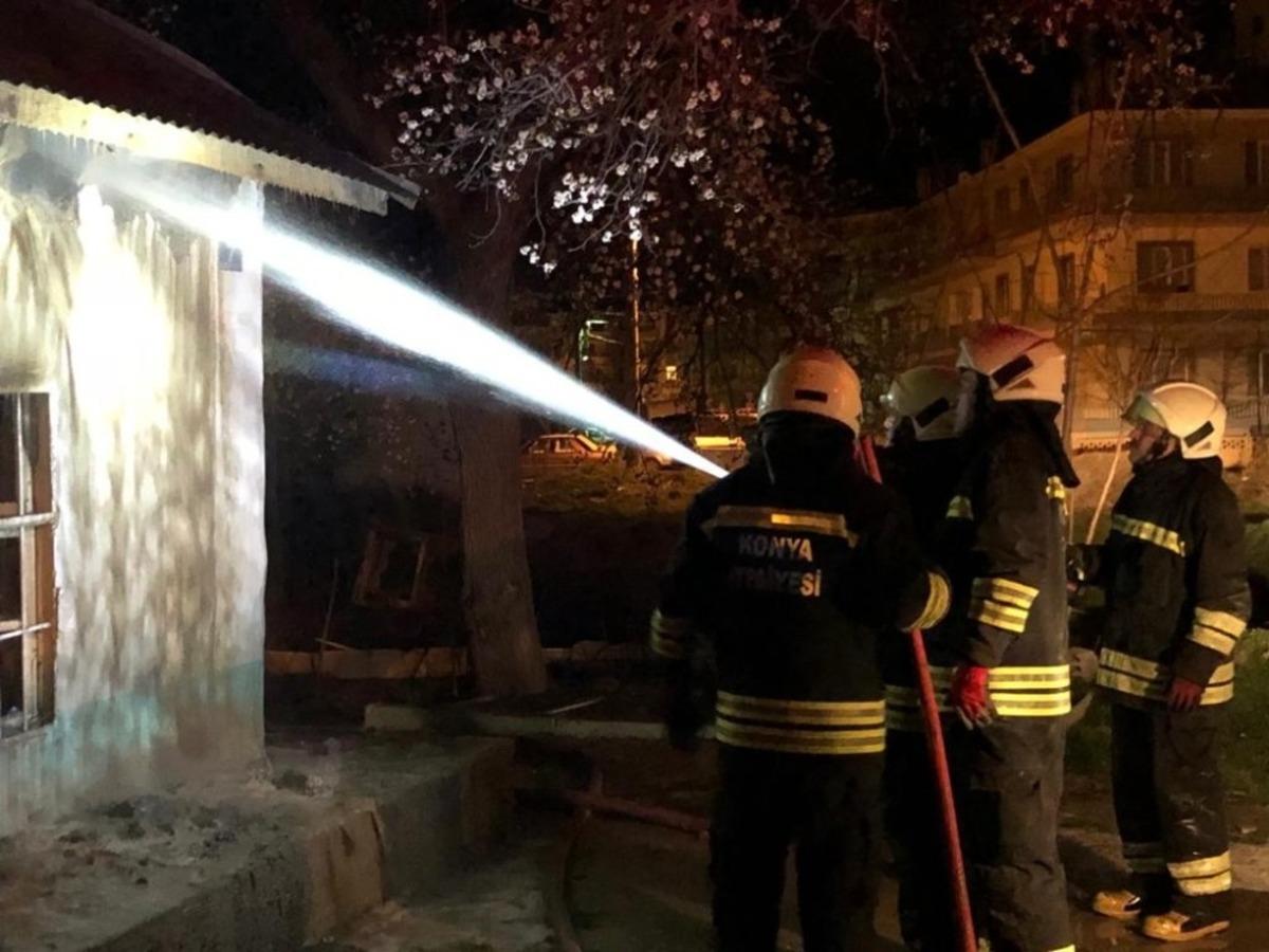 M&uuml;stakil ev alev alev yandı