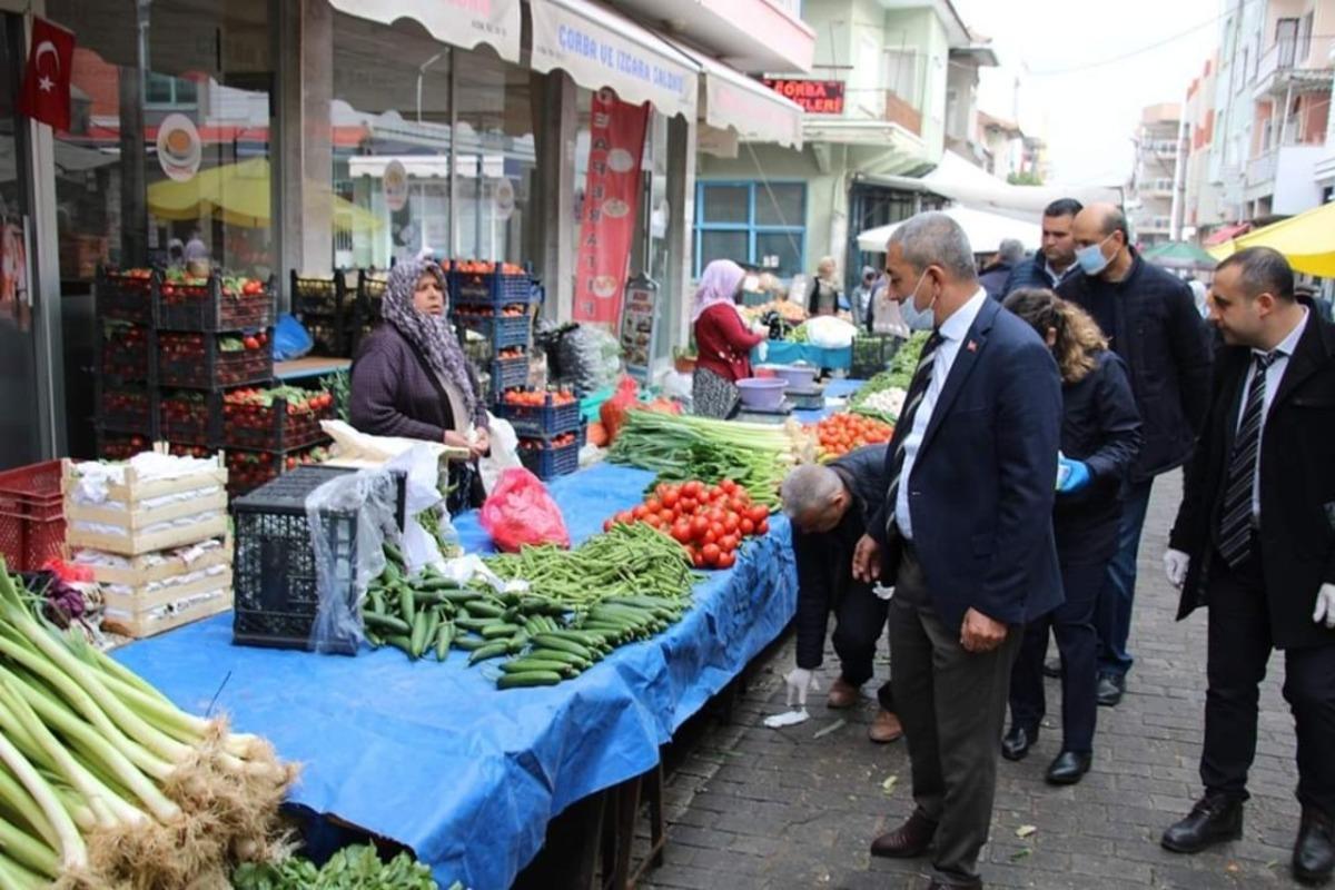 Başkan Kaplan, pazaryerinde Korona vir&uuml;s &ouml;nlemlerini denetledi