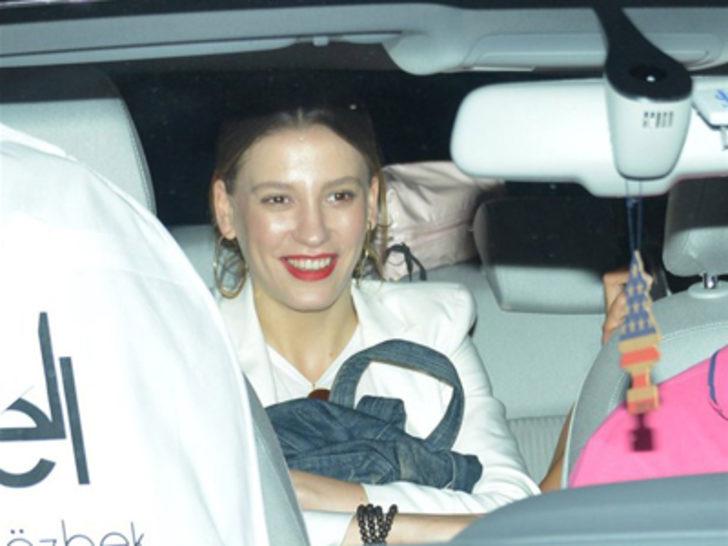 Serenay Sarıkaya'dan 'aşk' açıklaması G2