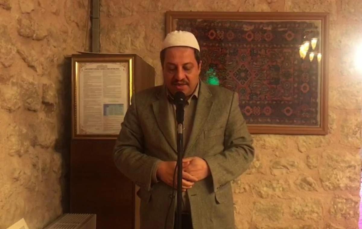 891 yıllık camide vatandaşlara evde kalmaları y&ouml;n&uuml;nde anons yapıldı