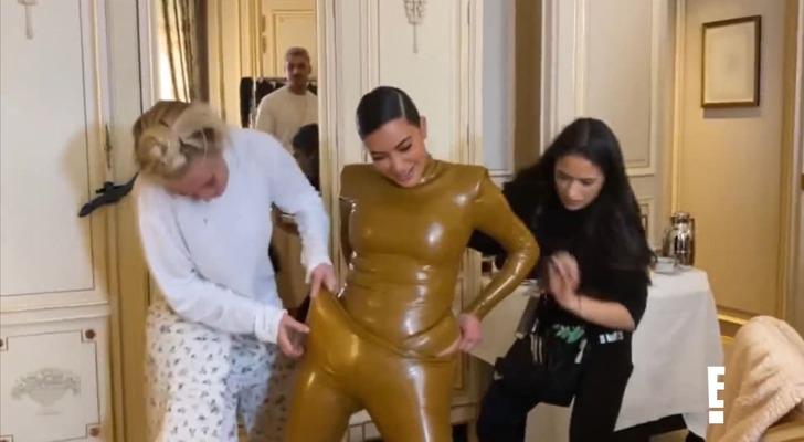 Kim Kardashian yine lateks giydi! 'Bir daha asla kondom giymeyeceğim' demişti! G4