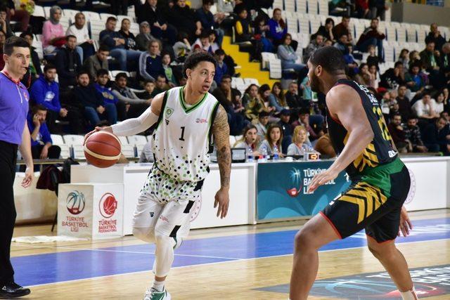 Manisa BBSK basket takımında korona ayrılığı