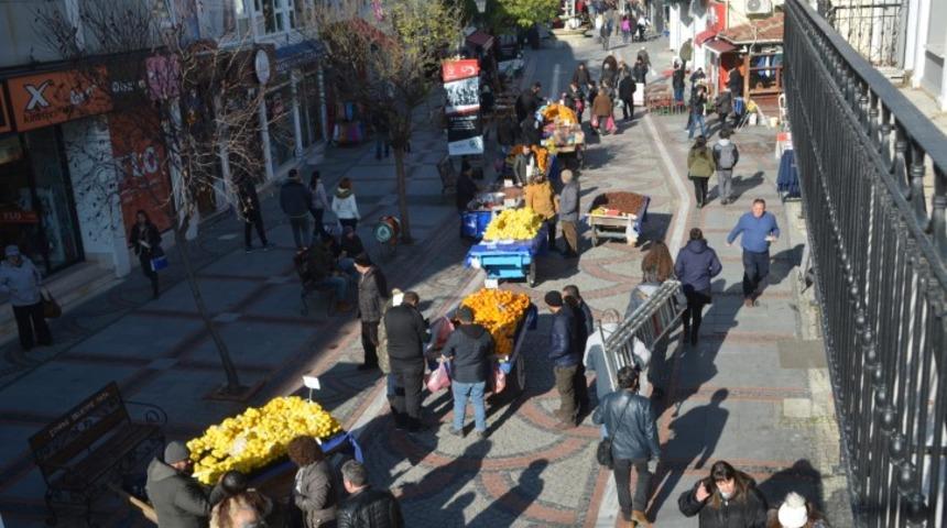 Edirne'de koronavir&uuml;s &ouml;nlemi! 'Seyyar satıcı' girişi yasaklandı