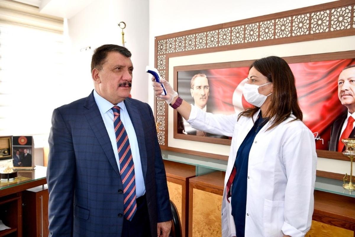 Malatya B&uuml;y&uuml;kşehir Belediyesi korona vir&uuml;s &ouml;nlemini arttırdı