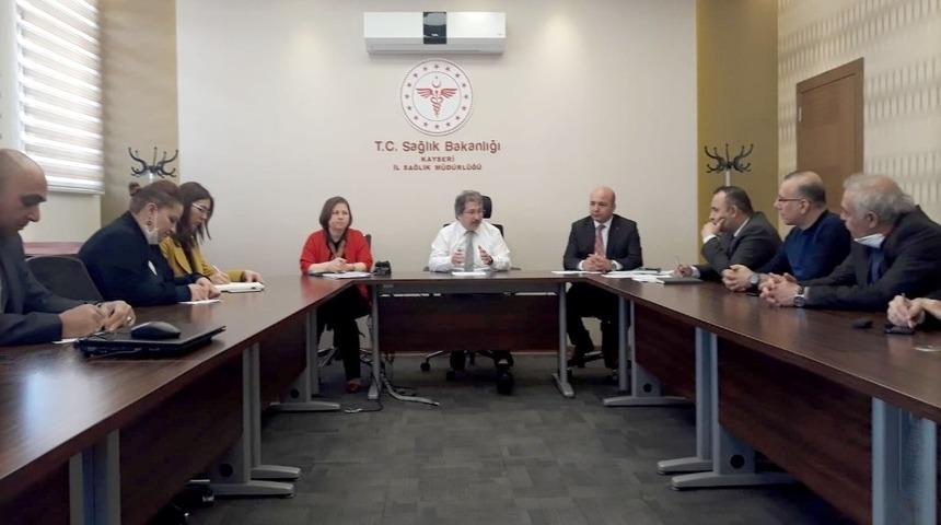 İl Sağlık M&uuml;d&uuml;rl&uuml;ğ&uuml;nde &Ouml;zel Hastane İdarecileri ile Koronavir&uuml;s Toplantısı