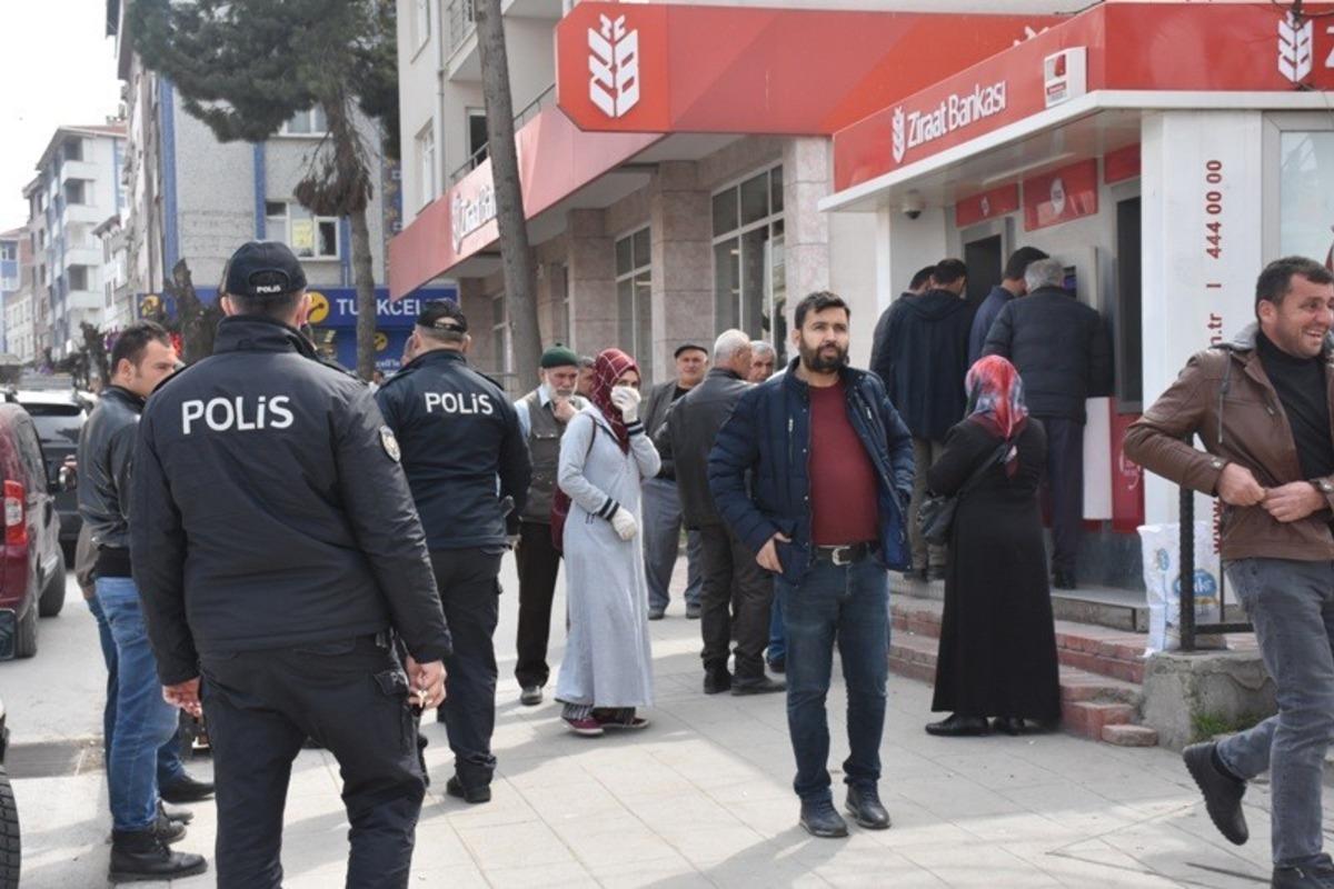 Boyabat&rsquo;ta yasağa uymayan 65 yaş &uuml;st&uuml; kişilere ceza