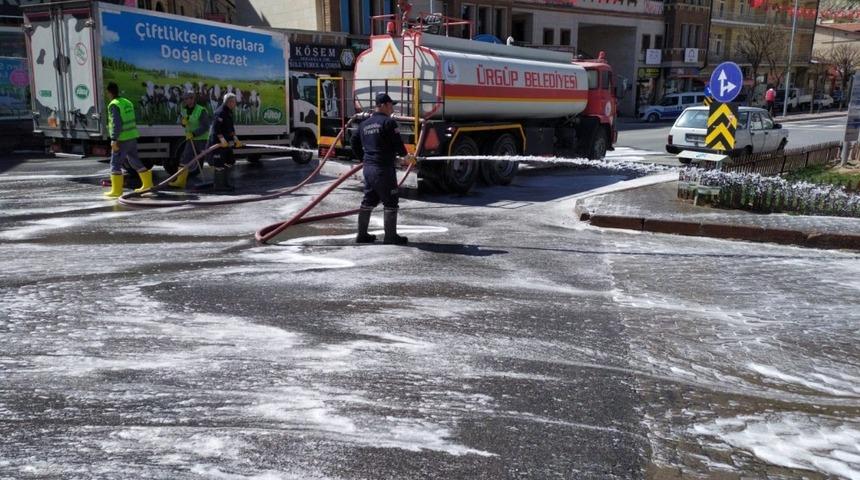 &Uuml;rg&uuml;p&rsquo;te &ccedil;arşı i&ccedil;i dezenfektanlı su ile yıkandı