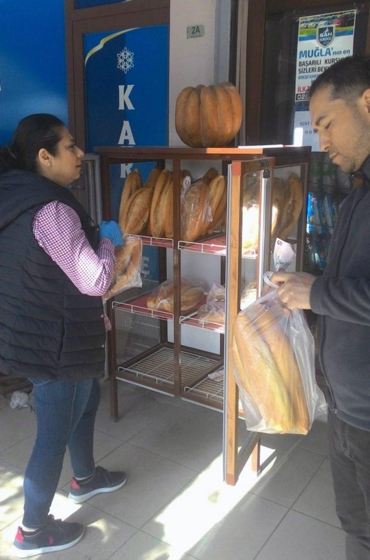 Menteşe’de ekmek el değmeden satılacak G1