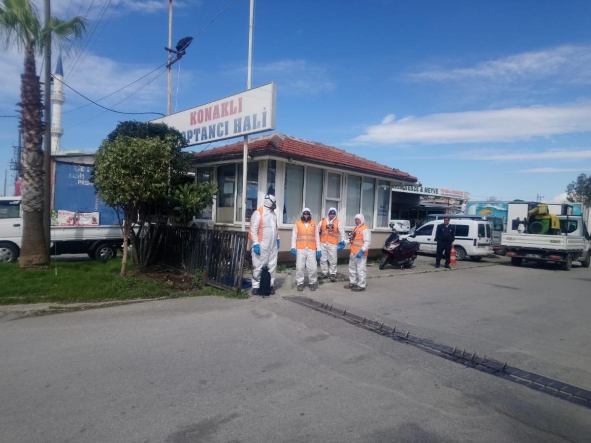 B&uuml;y&uuml;kşehir Toptancı Hallerini dezenfekte ediyor