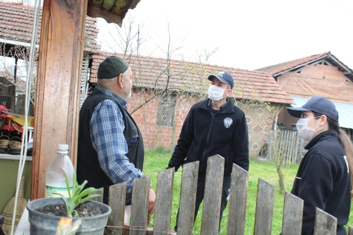 Polis ekipleri şehit babasının ihtiya&ccedil;larını karşıladı