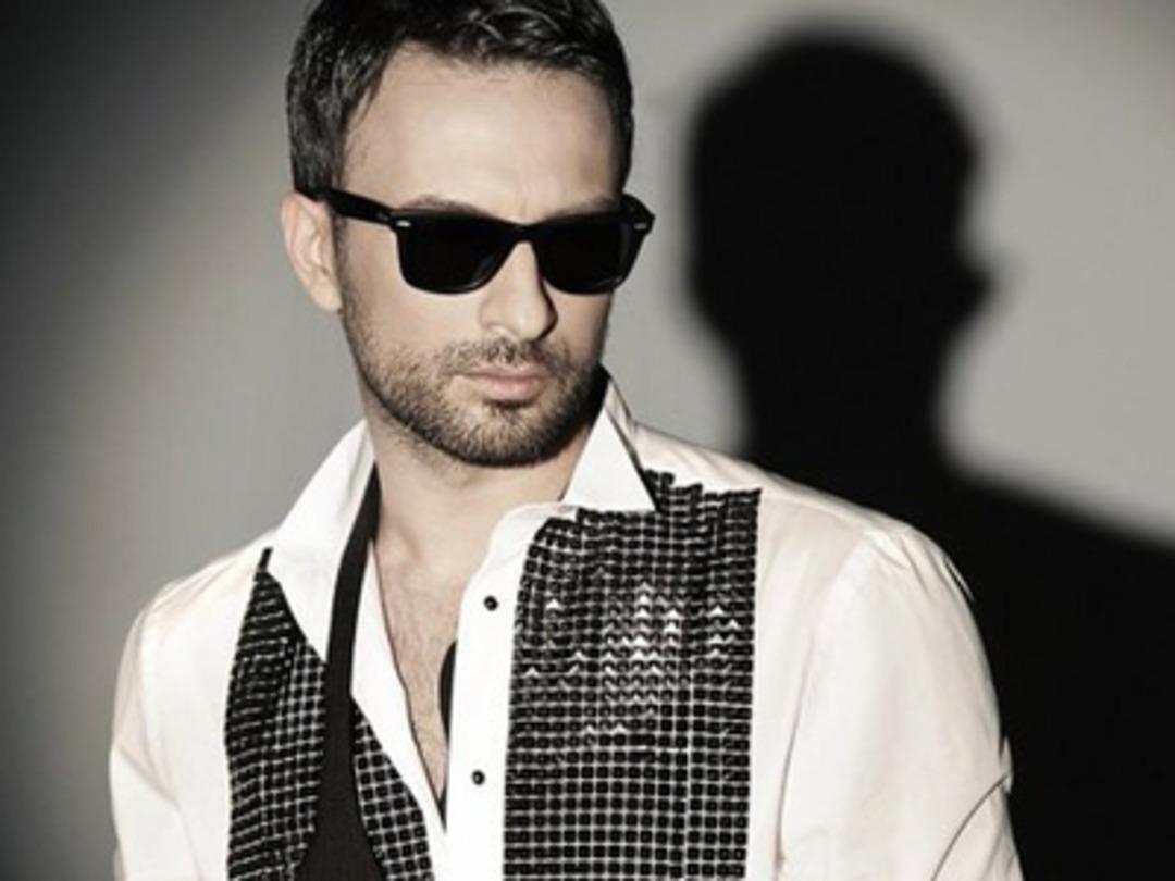 Tarkan evleniyor
